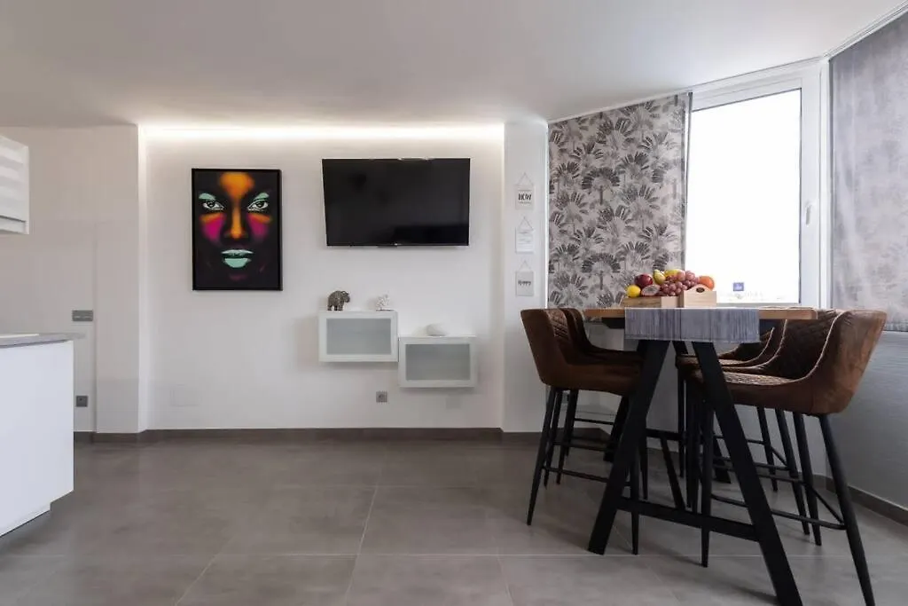 Attico Playa De Ingles Con Parking E Piscina Apartment Playa del Ingles